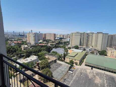 3 otaq · 133 m² · 14/17 mərtəbə, Neftçilər