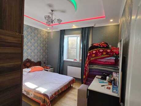 3 otaqlı həyət evi, 120 m², Binə: 72 000 ₼ 5