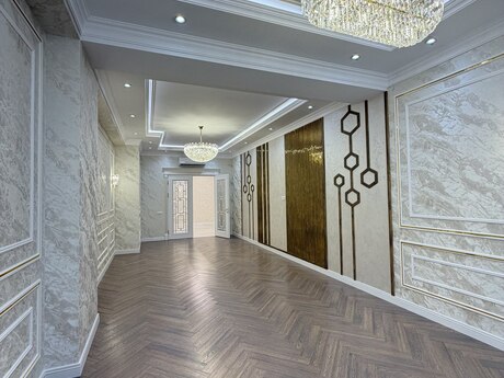 4-room apartment, 165 m², Şah İsmayıl Xətai: 595 000 ₼ 4