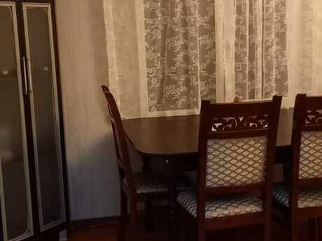 Продаётся 1-комнатная квартира в старом фонде, İnşaatçılar, 35 м², 125 000 AZN, фото 4 / 12