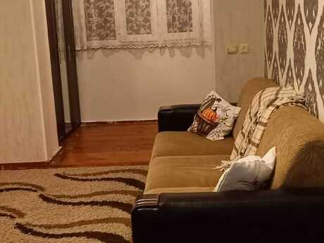 Продаётся 1-комнатная квартира в старом фонде, İnşaatçılar, 35 м², 125 000 AZN, фото 5 / 12