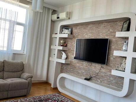 4 otaqlı mənzil, 140 m², Azadlıq Prospekti: 350 000 ₼ 2