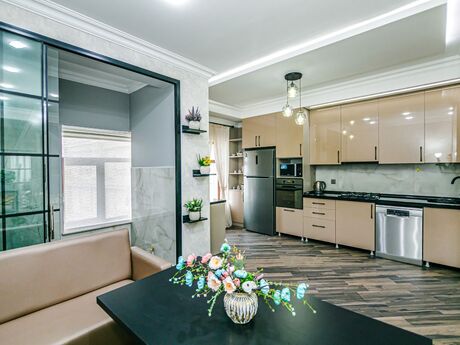 7-комнатная квартира, 210 м², Bayıl: 530 000 ₼ 5