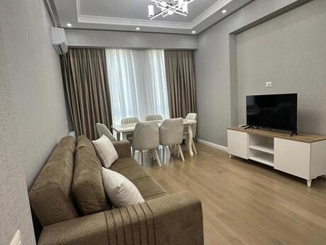 Elan №6320047 - Bakı, Yasamal r., 2 otaqlı, 60 m², 11/17 mərtəbə