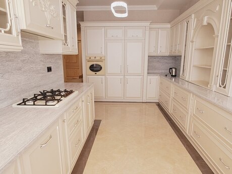 Kirayə 5 otaqlı mənzil, 210 m², Nərimanov: 2 500 ₼/ay 5