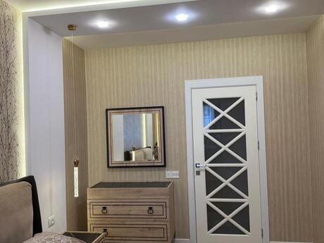 2 otaqlı mənzil, 100 m², 8 Noyabr: 290 000 ₼ 5