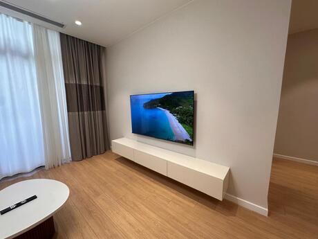 Kirayə 2 otaqlı mənzil, 85 m², Marina Village: 5 500 ₼/ay 2