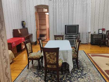 Объявление №6320307 - Баку, м. Шах Исмаил Хатаи, 3-комн., 90 м², 2/3 этаж