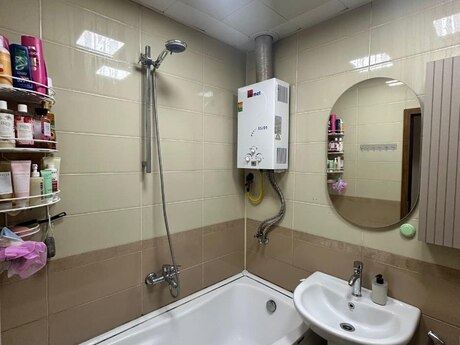 Həzi Aslanovda 2 otaqlı köhnə tikili mənzil satılır, 47 m², 115 000 AZN, şəkil 5 / 9