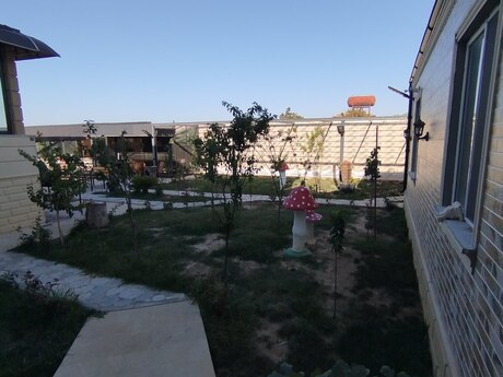 8 otaqlı həyət evi, 420 m², Görədil: 1 500 000 ₼ 2