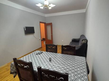Elan №6320487 - Bakı, Elmlər Akademiyası m., 2 otaqlı, 70 m², 5/9 mərtəbə