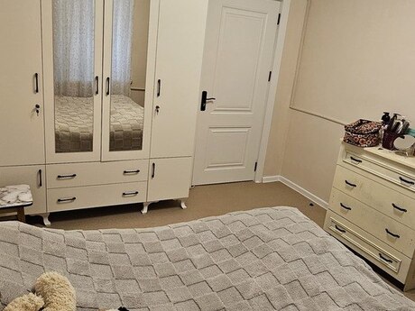 4-комнатная квартира, 95 м², Köhnə Günəşli: 174 000 ₼ 4