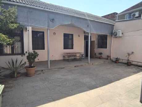 5 otaqlı həyət evi, 200 m², İnşaatçılar: 300 000 ₼ 3