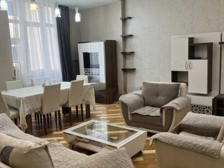 Kirayə 3 otaqlı mənzil, 120 m², Şah İsmayıl Xətai: 1 200 ₼/ay 4