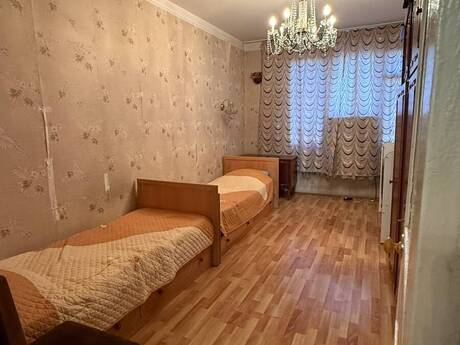 2-комн. вторичка - м. Иншаатчылар - 46 м²