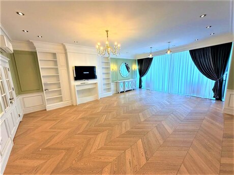 Elan №6320682 - Bakı, 28 May m., 3 otaqlı, 190 m², 19/23 mərtəbə