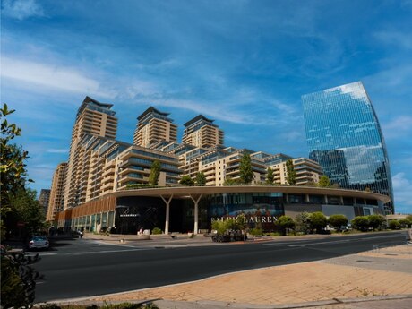 Elan №6320813 - Bakı, Səbail r., 6 otaqlı, 220 m², 17/32 mərtəbə