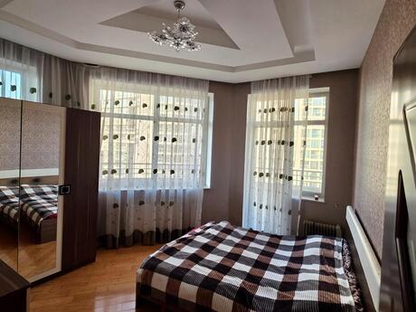 Kirayə 3 otaqlı mənzil, 134 m², Nizami: 999 ₼/ay 3
