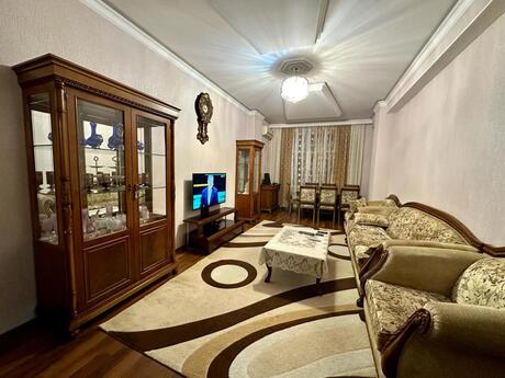 3 otaqlı mənzil, 119 m², Həzi Aslanov: 270 000 ₼ 2