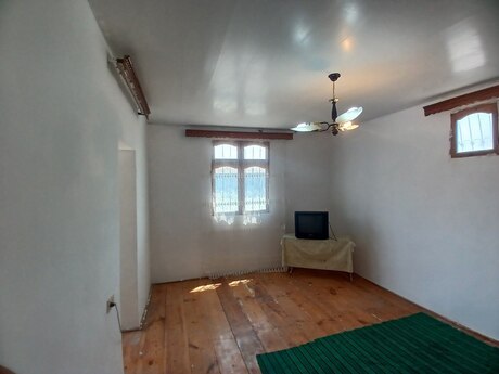 1 otaqlı həyət evi, 32 m², Hövsan: 30 000 ₼ 2