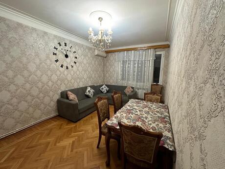 Elan №6320492 - Bakı, Memar Əcəmi m., 3 otaqlı, 70 m², 1/5 mərtəbə
