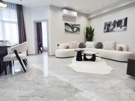Elan №6321012 - Bakı, 28 May m., 3 otaqlı, 120 m², 11/15 mərtəbə