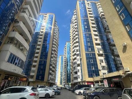 Elan №6320997 - Bakı, Bakıxanov q., 3 otaqlı, 117 m², 2/18 mərtəbə
