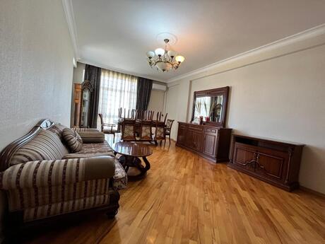Elan №6321010 - Bakı, Nəriman Nərimanov m., 2 otaqlı, 87 m², 12/17 mərtəbə