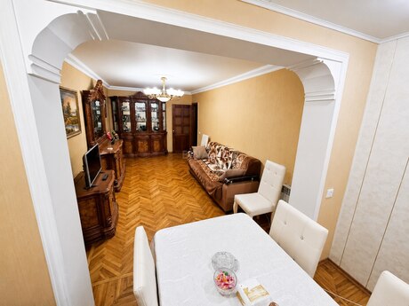 3 otaqlı mənzil, 80 m², Nizami: 177 000 ₼ 2