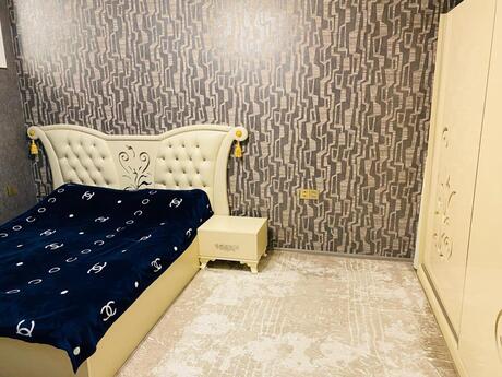 7 otaqlı həyət evi, 250 m², Əhmədli: 280 000 ₼ 2
