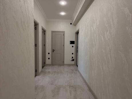 3 otaqlı yeni tikili - Yeni Günəşli q. - 74 m²
