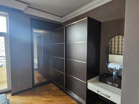Kirayə 3 otaqlı mənzil, 150 m², 20 Yanvar: 1 000 ₼/ay 4
