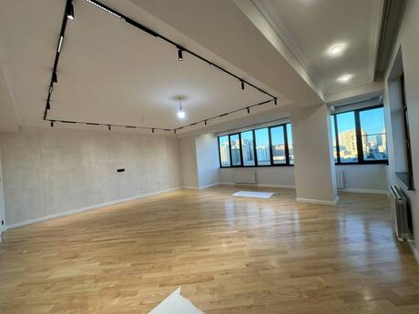 4 otaqlı mənzil, 211 m², Şah İsmayıl Xətai: 650 000 ₼ 5