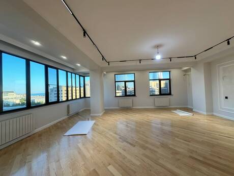 4 otaqlı mənzil, 211 m², Şah İsmayıl Xətai: 650 000 ₼ 3