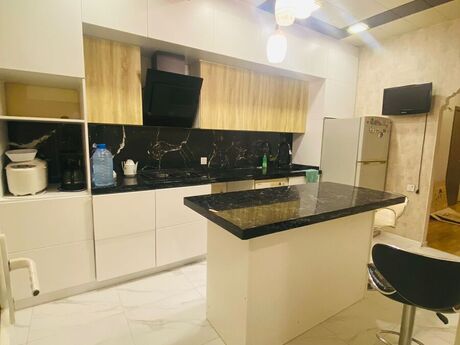 Kirayə 3 otaqlı mənzil, 93 m², Memar Əcəmi: 750 ₼/ay 4