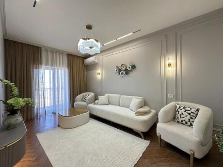 2-room apartment, 69 m², BCR Khatai: 379 000 ₼ 3