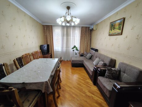 Elan №6321549 - Bakı, Gənclik m., 3 otaqlı, 80 m², 5/5 mərtəbə