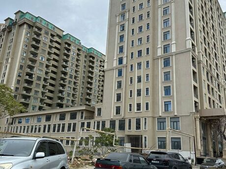Elan №6321674 - Bakı, Şah İsmayıl Xətai m., 4 otaqlı, 171 m², 5/16 mərtəbə