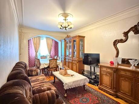 Elan №6321717 - Bakı, Həzi Aslanov m., 4 otaqlı, 90 m², 4/5 mərtəbə