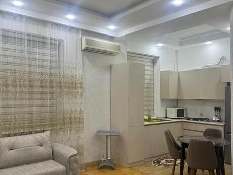2 otaqlı köhnə tikili - 28 May m. - 62 m²