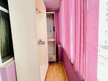 3-комн. новостройка - м. 20 января - 130 м²