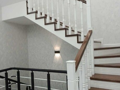 6 otaqlı həyət evi/bağ evi - Sabunçu r. - 330 m²