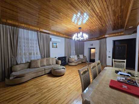 5 otaqlı həyət evi/bağ evi - Buzovna q. - 130 m²