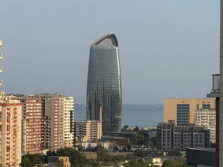 3-комнатная квартира, 105 м², 28 May: 293 000 ₼ 4