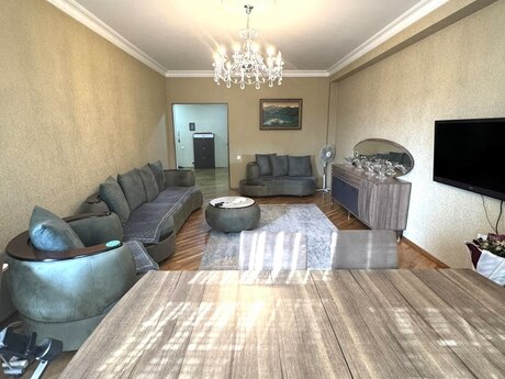 3-room apartment, 105 m², Nəriman Nərimanov: 285 000 ₼ 2