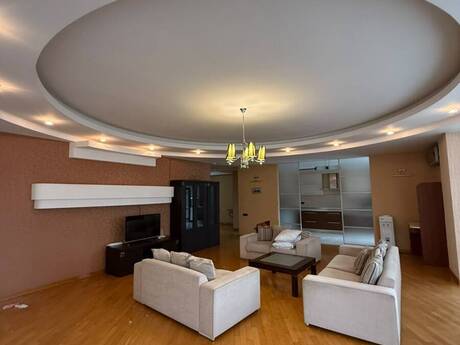 Elan №6322149 - Bakı, Sahil m., 4 otaqlı, 220 m², 6/12 mərtəbə