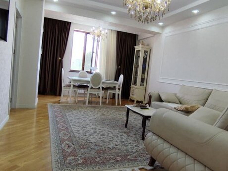 Объявление №6322175 - Баку, м. Ази Асланов, 3-комн., 90 м², 2/16 этаж
