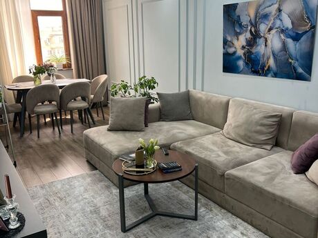 Elan №6322310 - Bakı, Memar Əcəmi m., 3 otaqlı, 68 m², 5/5 mərtəbə