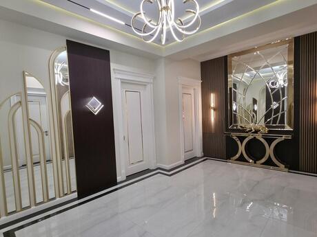 4-комнатная квартира, 190 м², Şah İsmayıl Xətai: 645 000 ₼ 2
