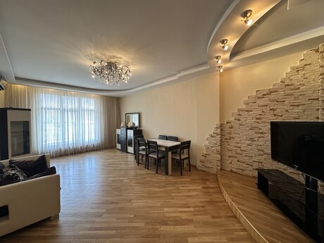3-комнатная квартира, 150 м², Həzi Aslanov: 342 000 ₼ 3